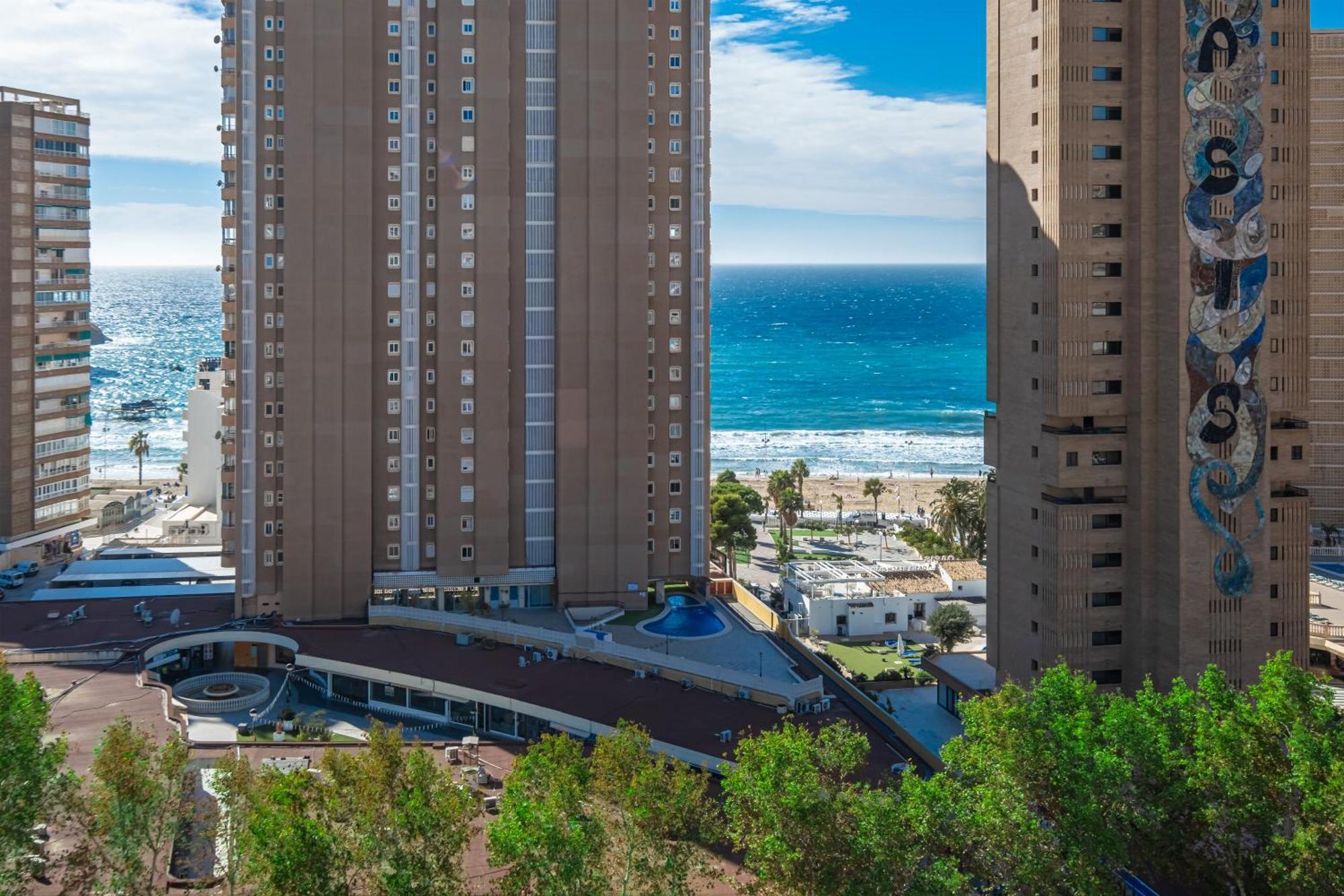 Albatros Deluxe 15-5 Apartment Levante Beach Бенидорм Екстериор снимка